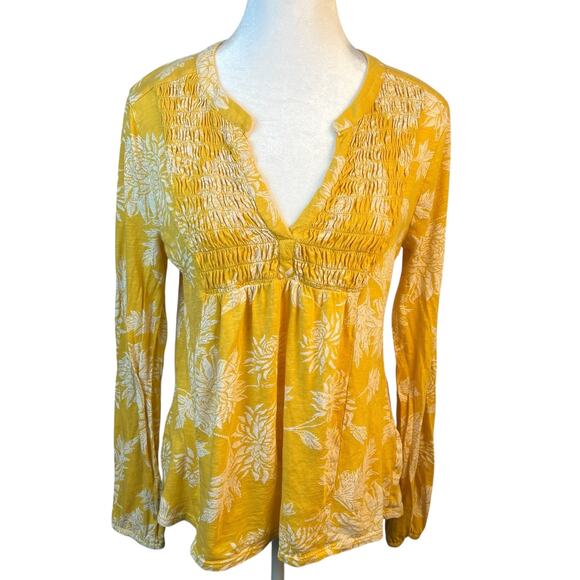 Lucky Brand Tops - Lucky Brand Mustard Yellow Print Boho Smocked Tunic Top V Neck Womens Size Large